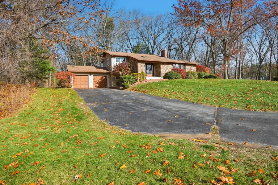 9 Alford Drive, Windsor, CT 06095 - Image #2