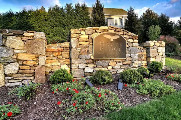 126 Wells View Road #126, Shelton, CT 06484