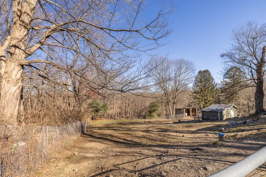 2 Stony Brook Road, Newtown, CT 06470 - Image #2
