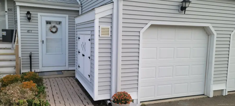 560 Silver Sands Road #403, East Haven, CT 06512 - Image #2