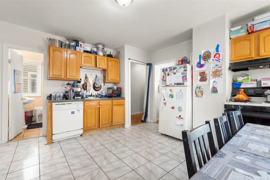 99 Denver Avenue, Bridgeport, CT 06605 - Image #3