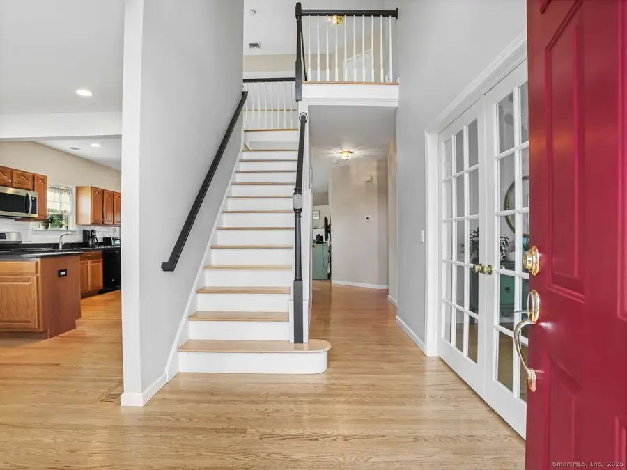 101 Royals Court, Trumbull, CT 06611 - Image #3