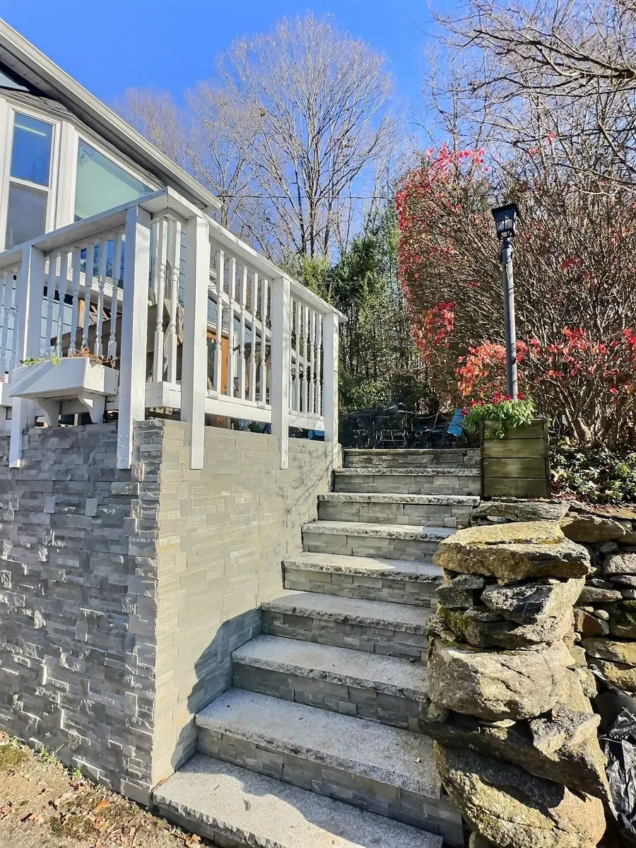 61 Moss Avenue, Seymour, CT 06483 - Image #2