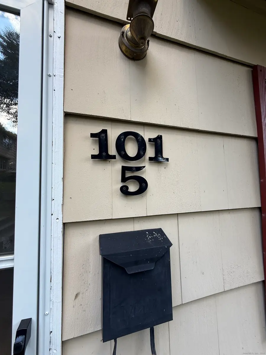 101 Ridge Road #5, Naugatuck, CT 06770 - Image #2