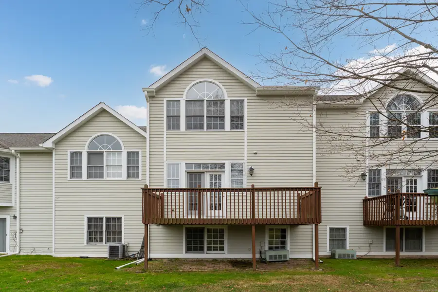 14 Saint Andrews Circle #6, Wallingford, CT 06492 - Image #3