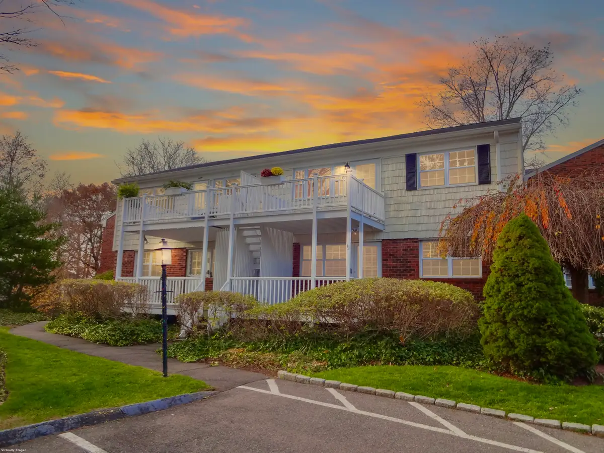 245 Unquowa Road #APT 34, Fairfield, CT 06824 - Image #1