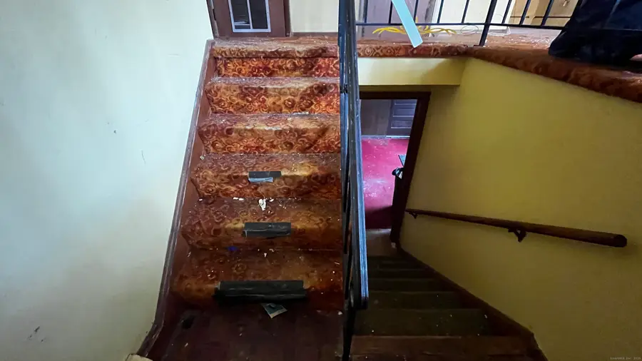 445 Lincoln Drive, Cheshire, CT 06410 - Image #2