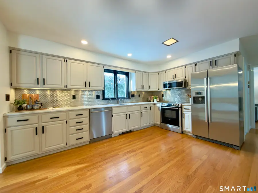 1 Patricia Circle, Enfield, CT 06082 - Image #3