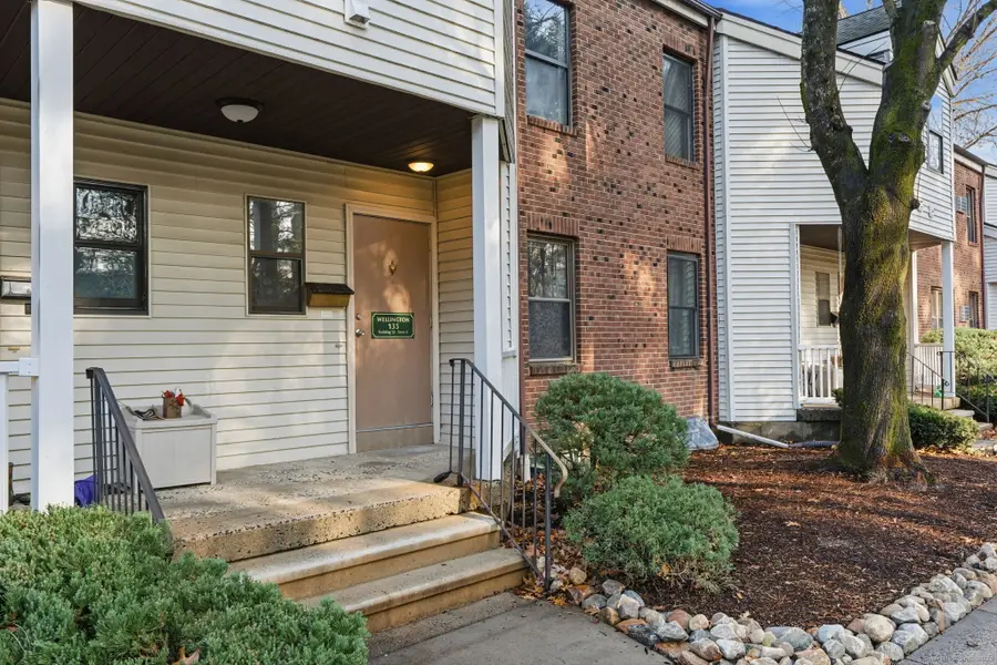 135 Wellington Drive #135, Farmington, CT 06032 - Image #3