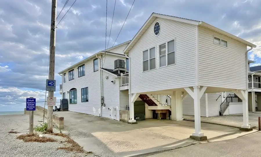 18 Field Court, Milford, CT 06460 - Image #2