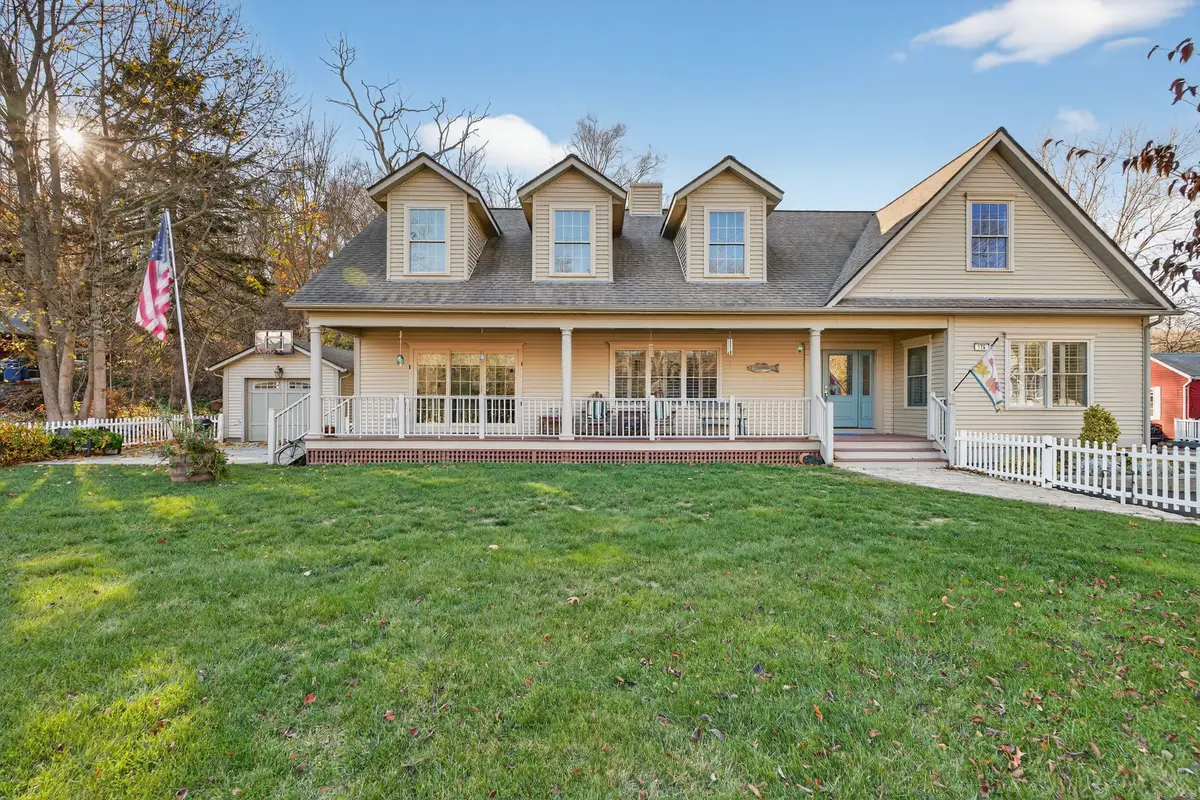 176 Old Norwich Road, Quaker Hill, CT 06375 - Image #1