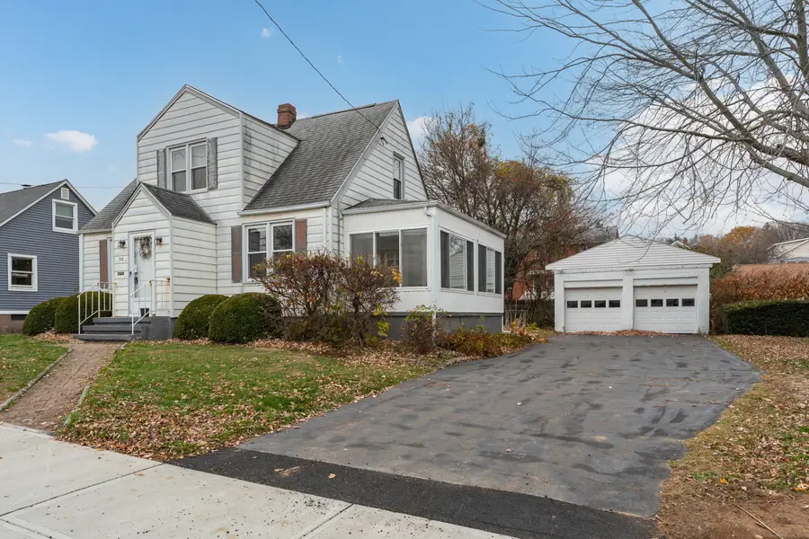 112 Harrington Avenue, New Haven, CT 06512 - Image #3