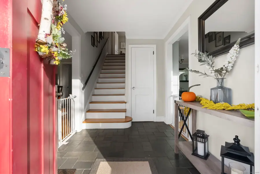 52 Stillman Road, Wethersfield, CT 06109 - Image #3