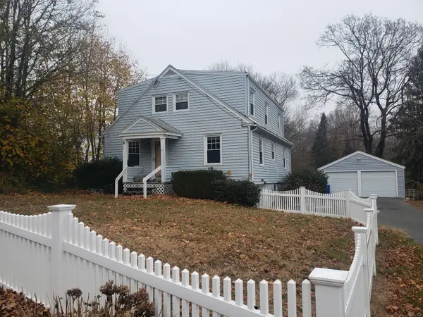 47 Kenyon Road, Waterford, CT 06385