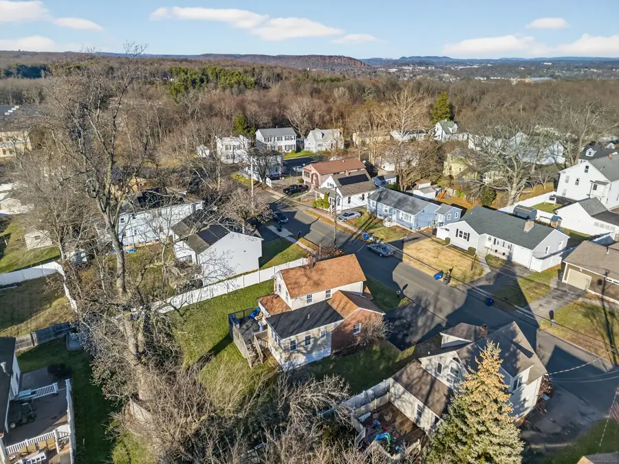 110 Fenwick Street, West Haven, CT 06516 - Image #3