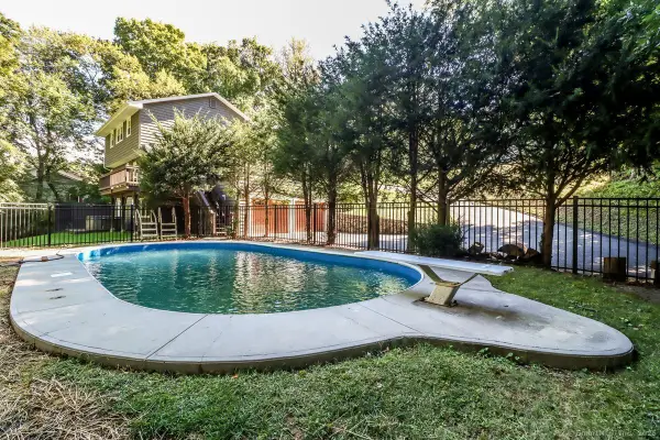 38 Fairmount Drive, Danbury, CT 06811