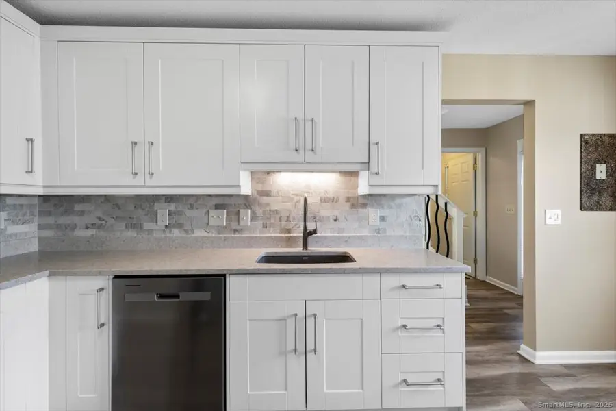 372 Old Rock Road #372, Branford, CT 06405 - Image #3