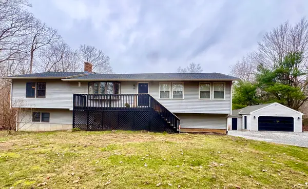 73 Airline Road, Clinton, CT 06413