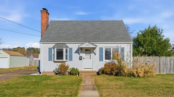 43 Salem Road, Manchester, CT 06040