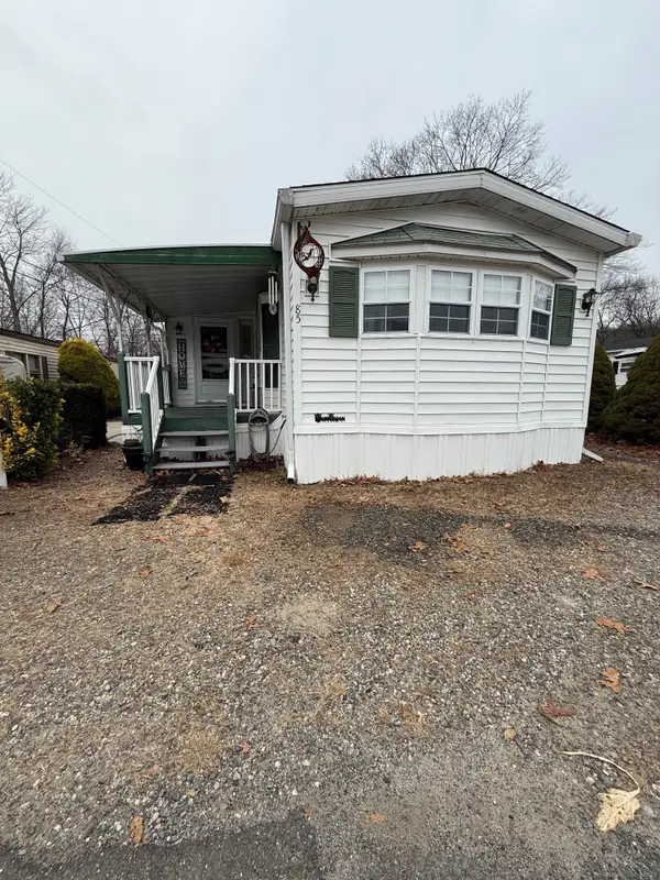 108 Clark Road #TRLR 85, Naugatuck, CT 06770
