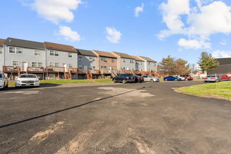 356 Wethersfield Avenue, Hartford, CT 06114 - Image #3