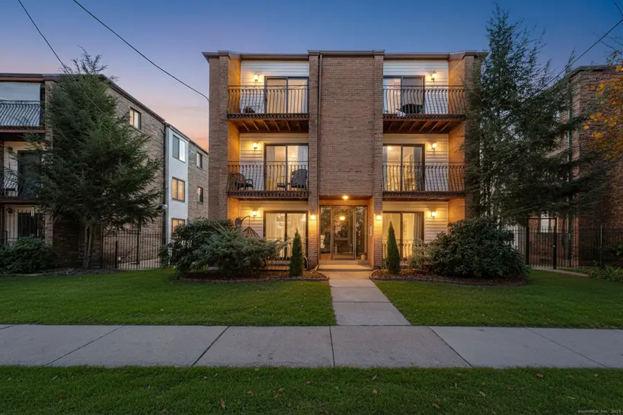 77 Mountford Street, Hartford, CT 06114 - Image #3