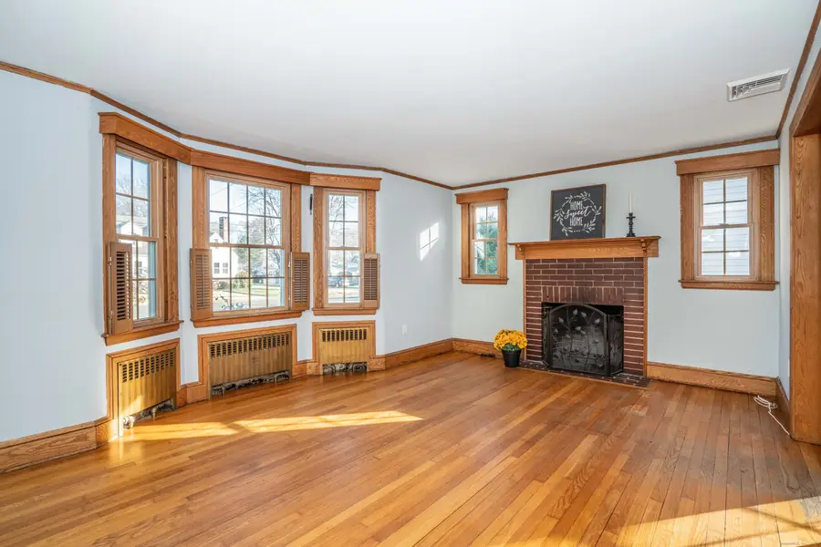 61 Colonial Street, West Hartford, CT 06110 - Image #3