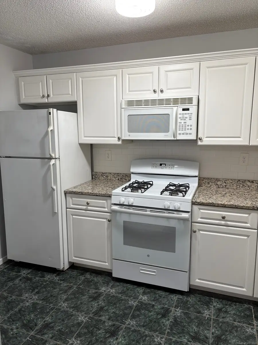 60 Coleman Street #B15, East Haven, CT 06512 - Image #2