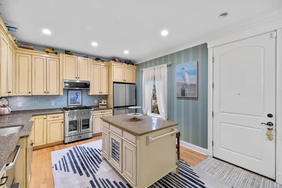 19 Thermos Avenue #7, Norwich, CT 06360 - Image #3