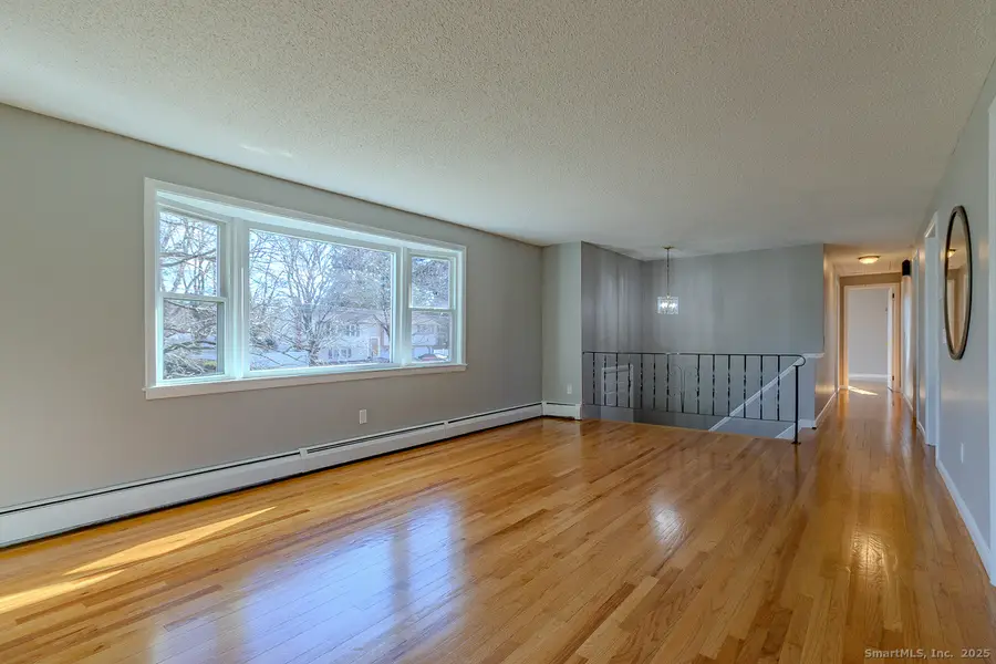 31 Wendy Drive, South Windsor, CT 06074 - Image #3