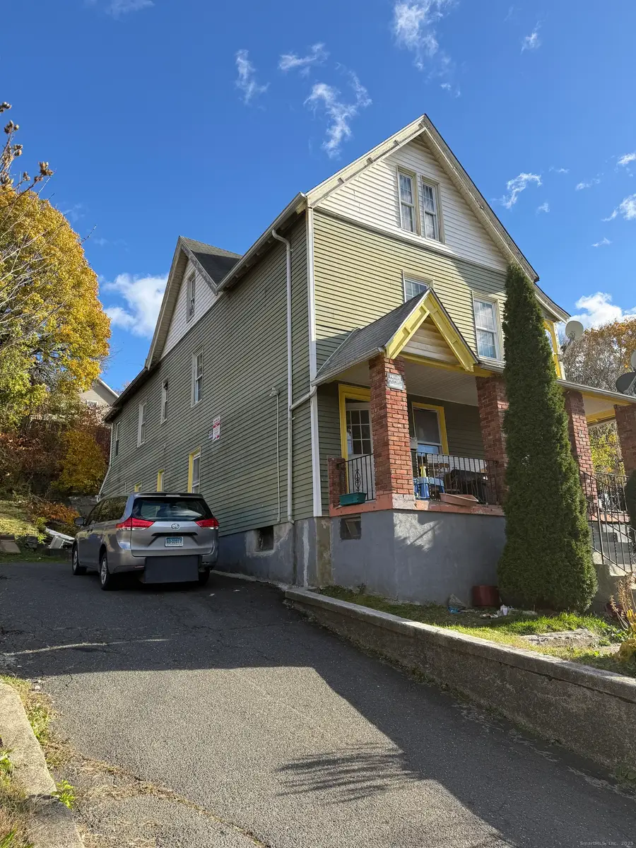 36 Vine Street, Waterbury, CT 06704 - Image #2