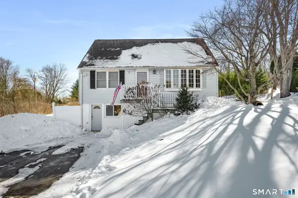 32 Valley View Road, Monroe, CT 06468