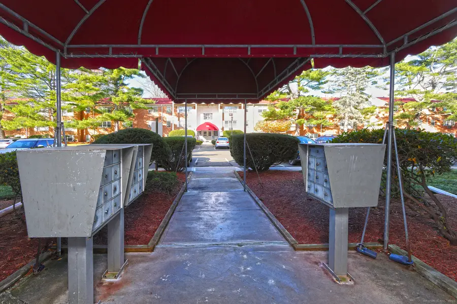 1080 New Haven Avenue #APT 113, Milford, CT 06460 - Image #2