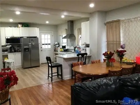 368 Lenox Avenue, Bridgeport, CT 06605 - Image #3