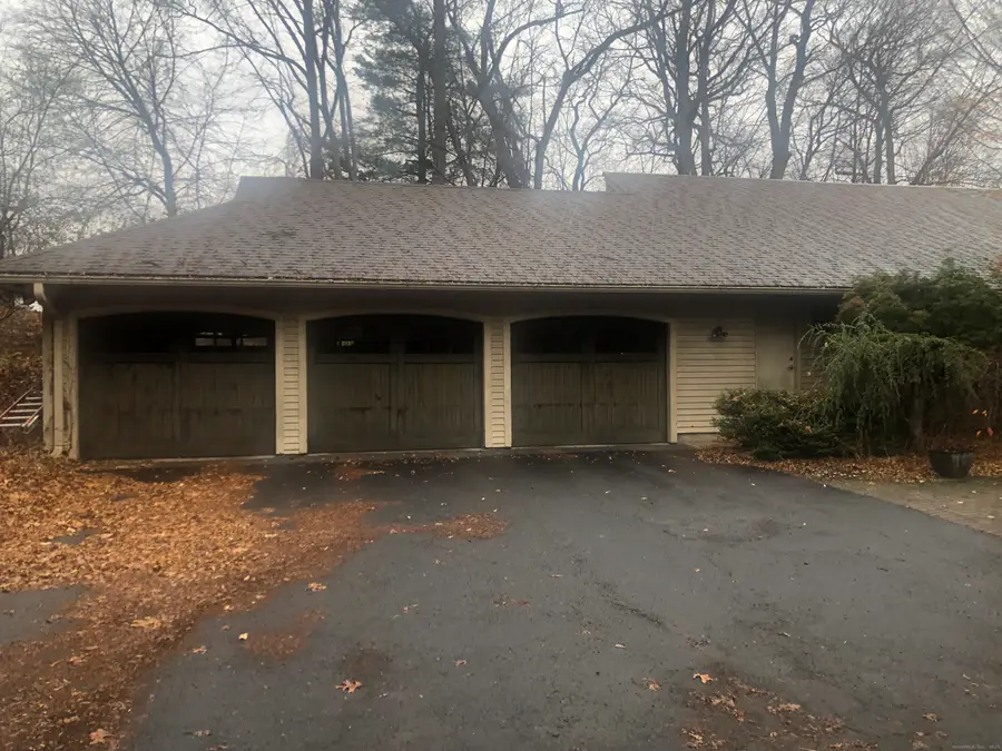 40 Ferncliff Drive, West Hartford, CT 06117 - Image #3