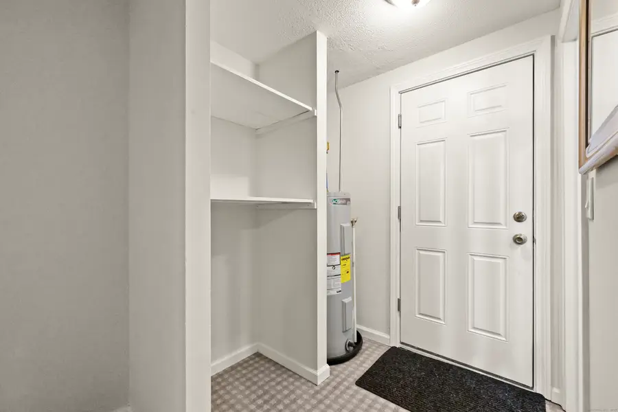 38 Burgundy Hill Lane #38, Middletown, CT 06457 - Image #3