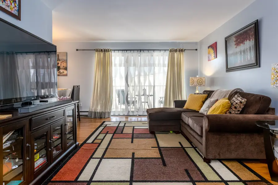 910 Hope Street #5B, Stamford, CT 06907 - Image #2