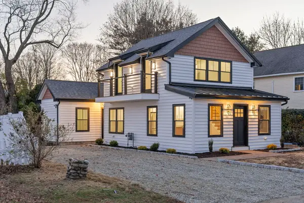 23 Clinton Avenue, Old Saybrook, CT 06475