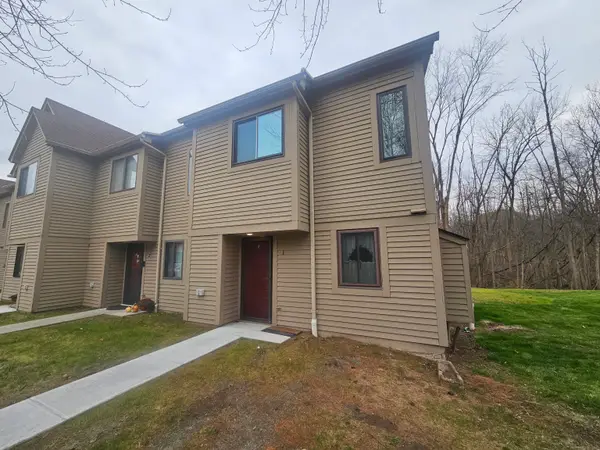 135 Village Square Drive #APT 1, New Britain, CT 06053