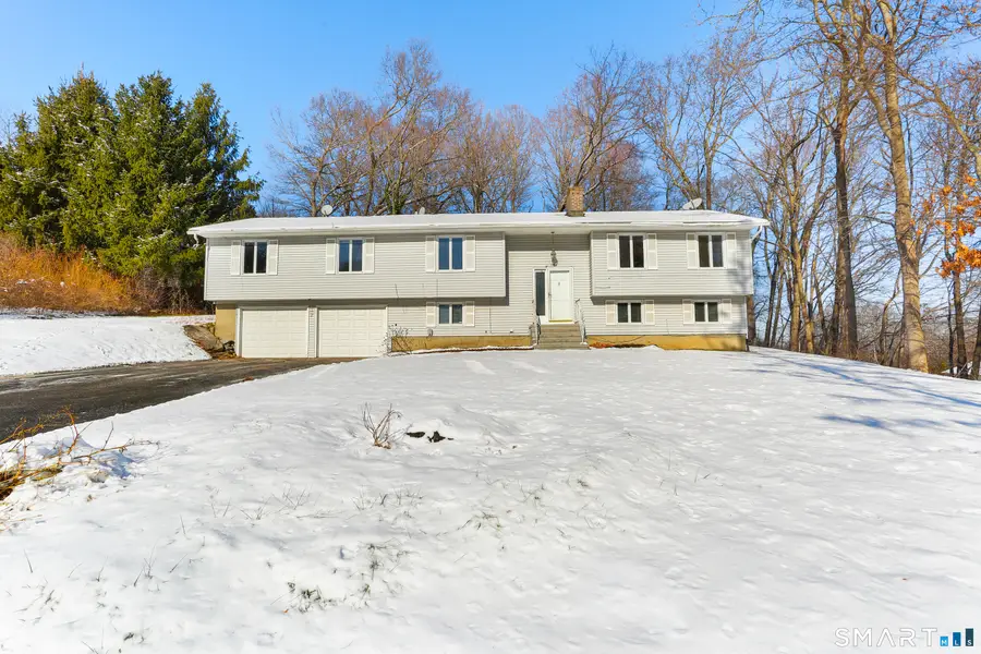 37 Kitcher Court, Trumbull, CT 06611 - Image #2