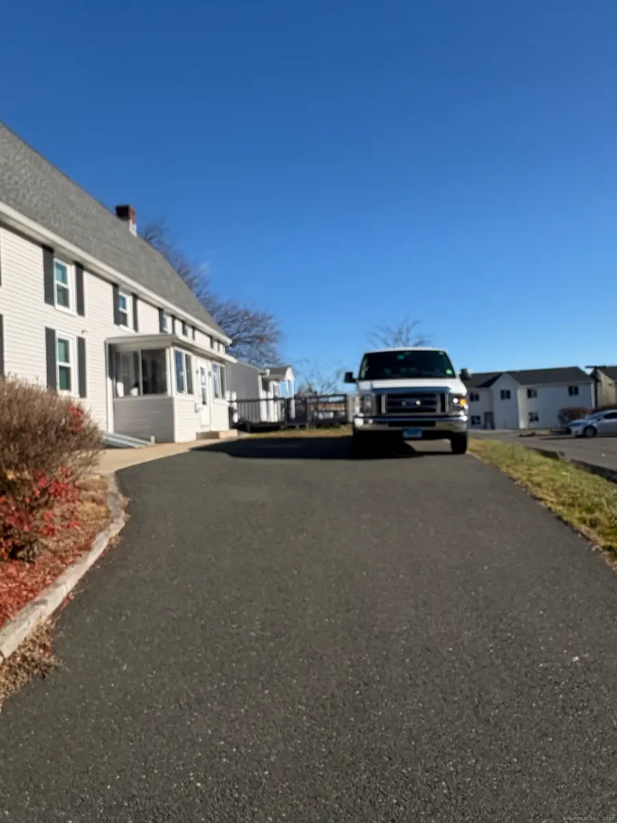 17 North Street, Manchester, CT 06042 - Image #3