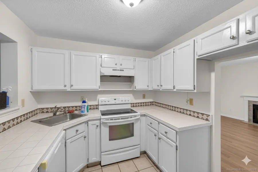 85 North Main Street #117, East Hampton, CT 06424 - Image #2