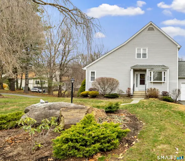 298 Aspetuck Trail #298, Shelton, CT 06484