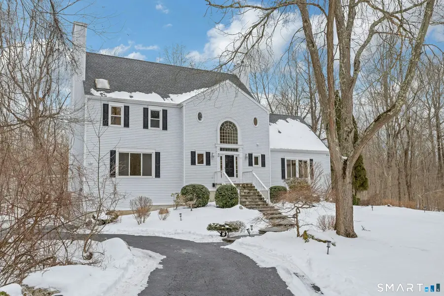 6 Morganti Court, Ridgefield, CT 06877 - Image #2