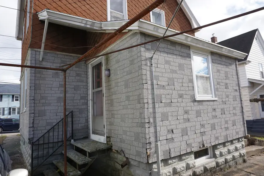 37 Franklin Street, Ludlow, MA 01056 - Image #2