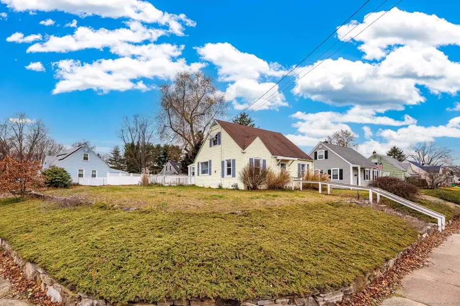 63 Winding Lane, East Hartford, CT 06118 - Image #2