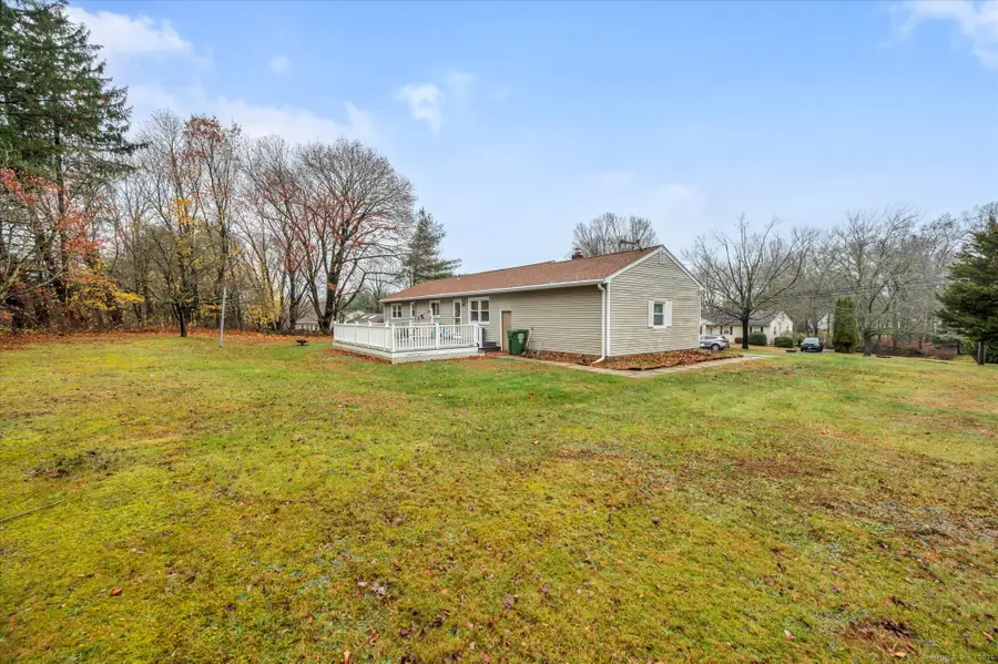 42 Wendy Road, Trumbull, CT 06611 - Image #3