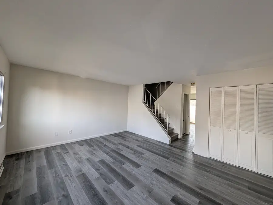 166 Shagbark Drive #166, Derby, CT 06418 - Image #2