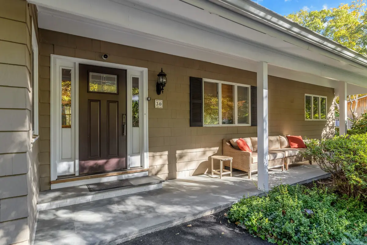 30 Dulan Drive, Stamford, CT 06903 - Image #1