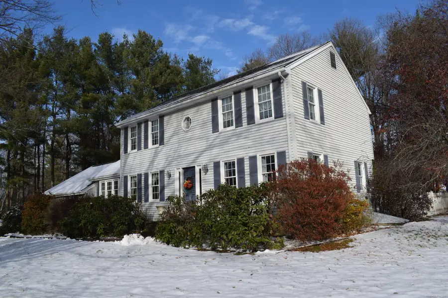 4 Tanglewood Drive, Avon, CT 06001 - Image #2